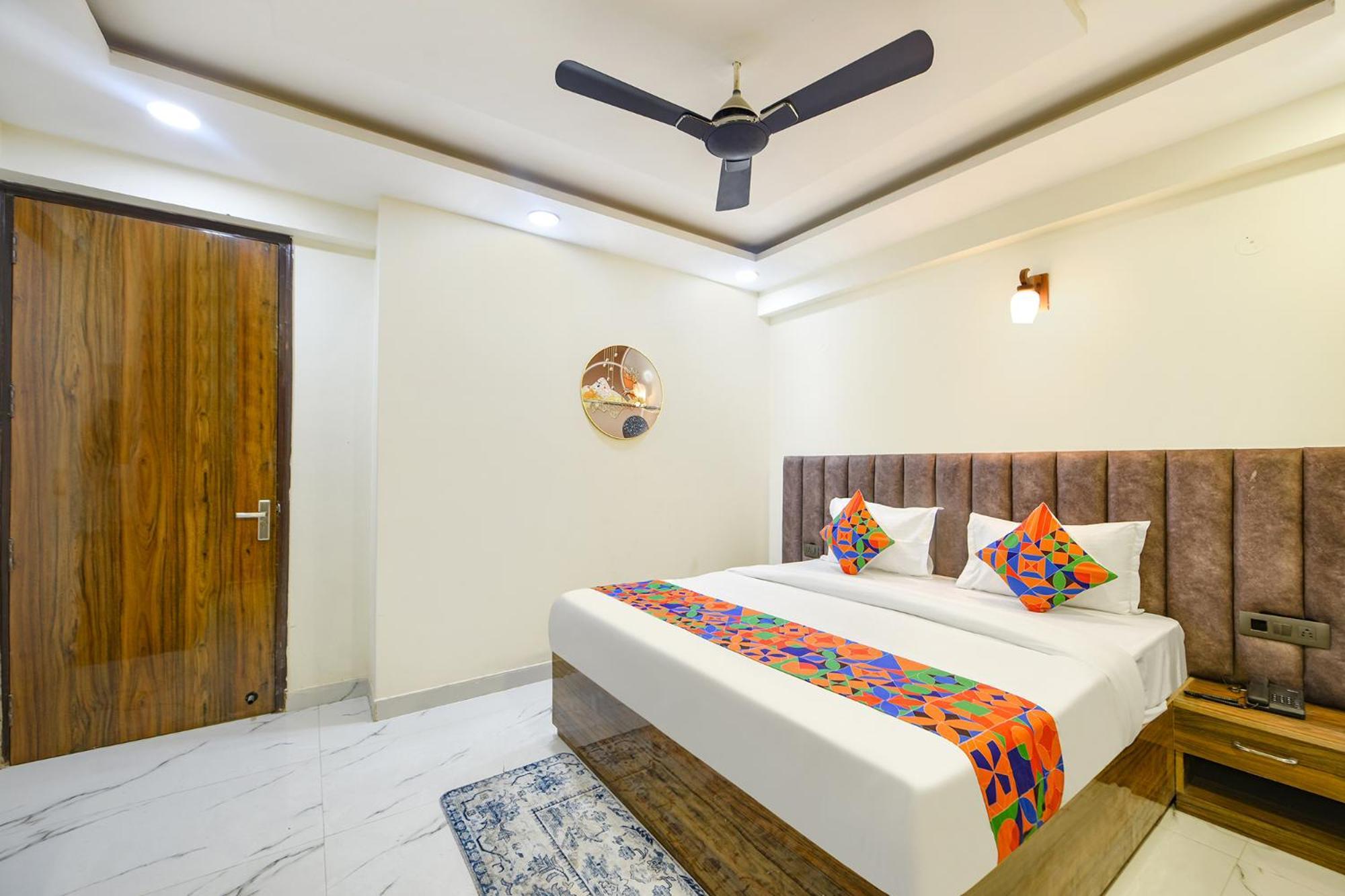 Hotel Fabhotel Kesari Stayz *