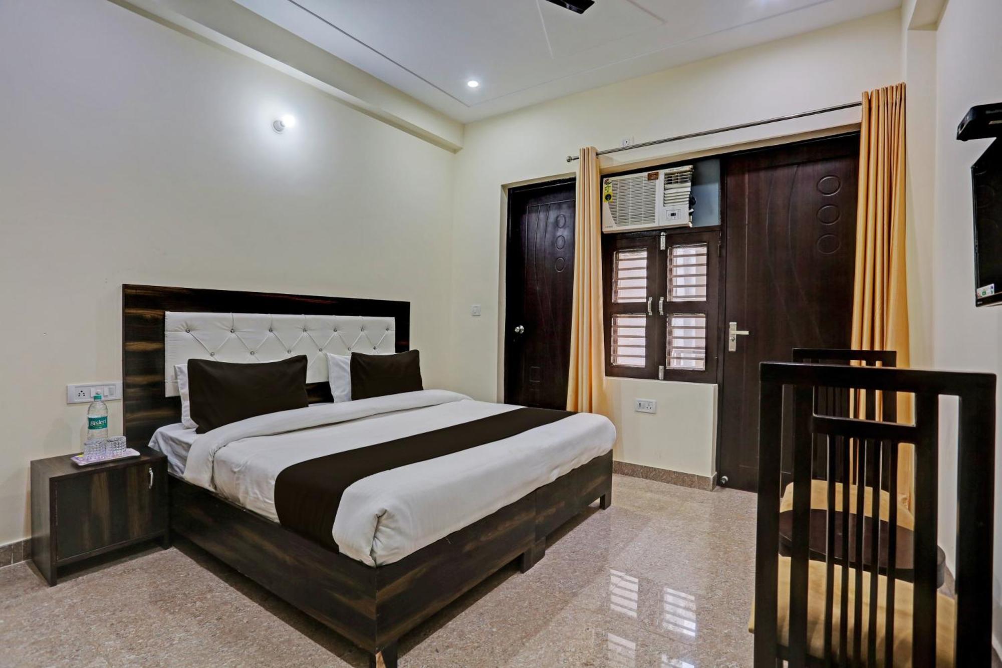 Collection O Rao Estate 3* Gurgaon