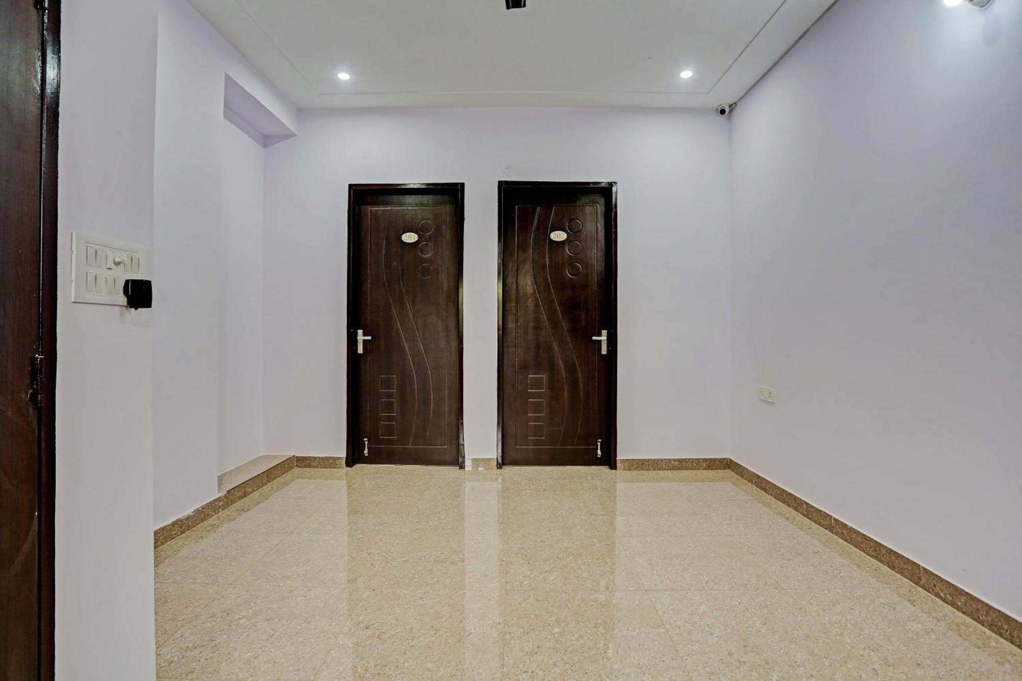 Collection O Rao Estate Hotel
