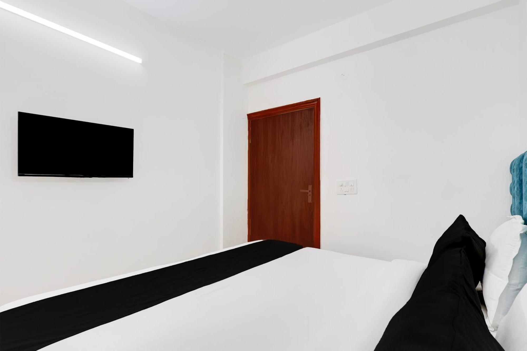 Hotel Super Townhouse Sector 1 Manesar Gurgaon