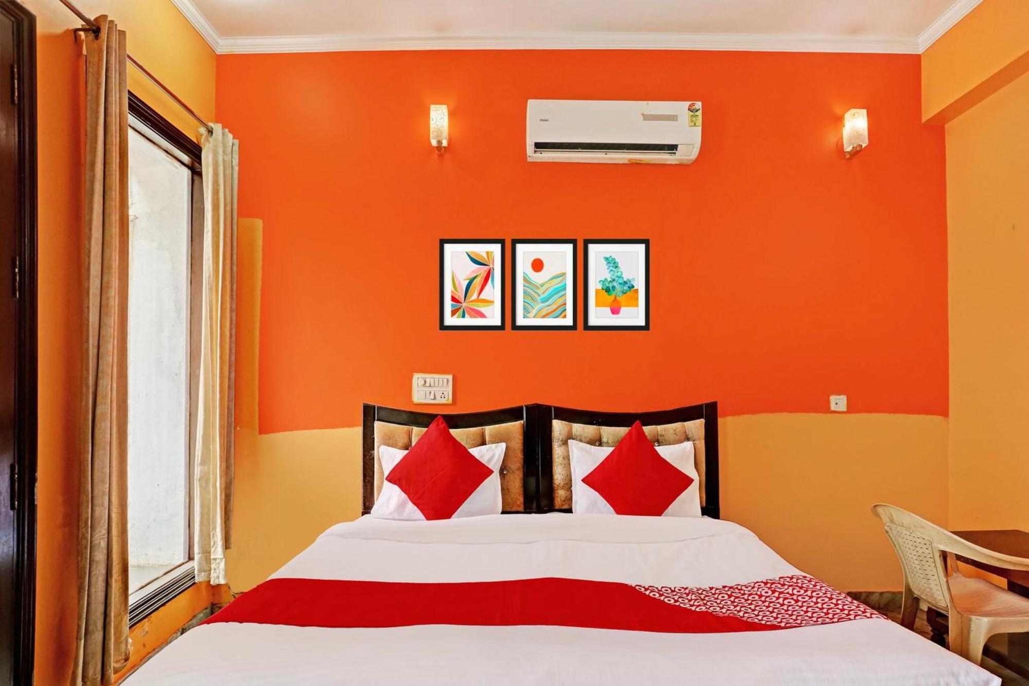 Hotel O Naveen 4*