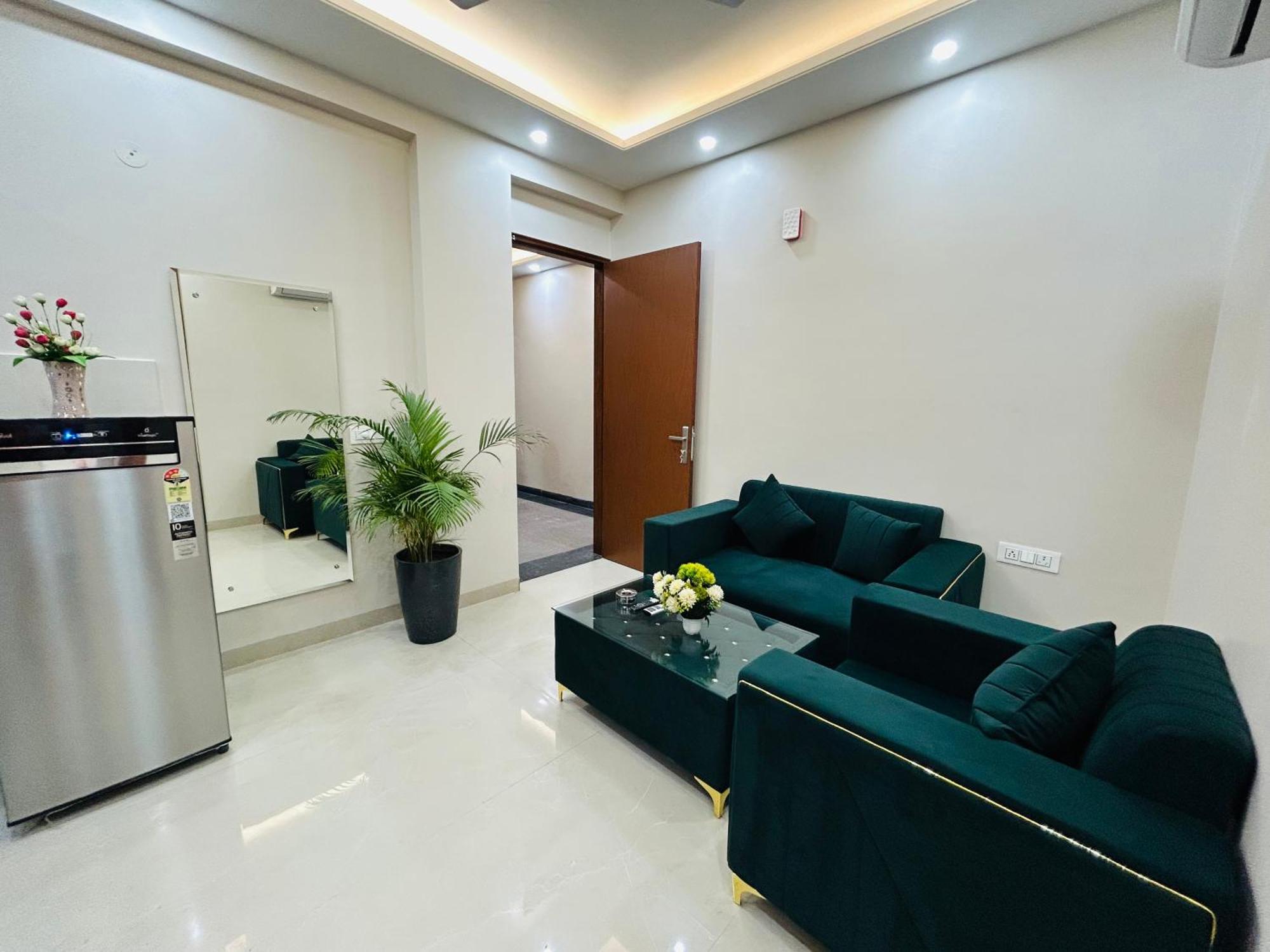 Aparthotel 1 Bhk Serviced Apartments Sector 52 Near Millennium City Centre Metro Station Gurgaon
