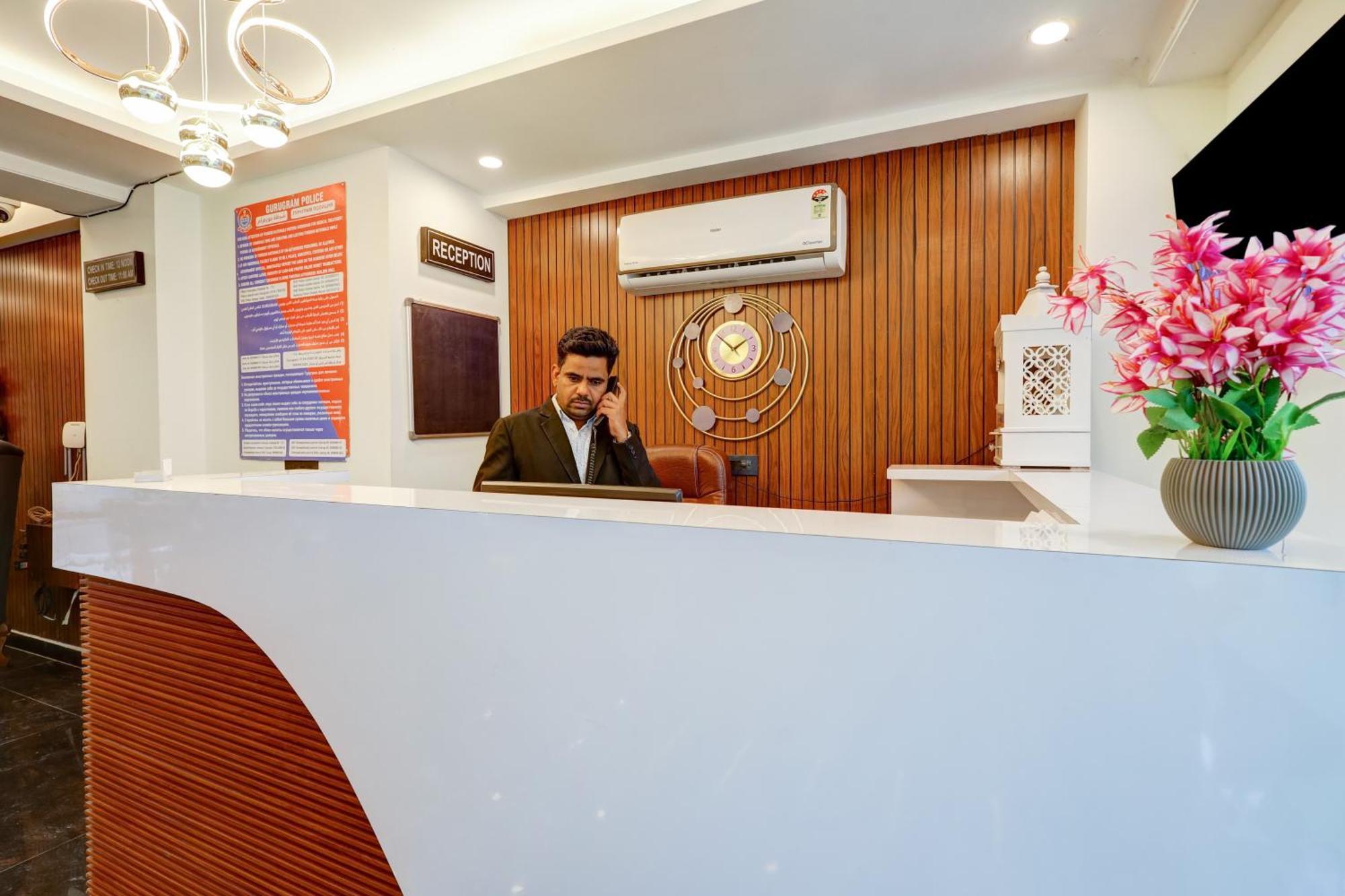 Royal Residency - Medanta Hotel