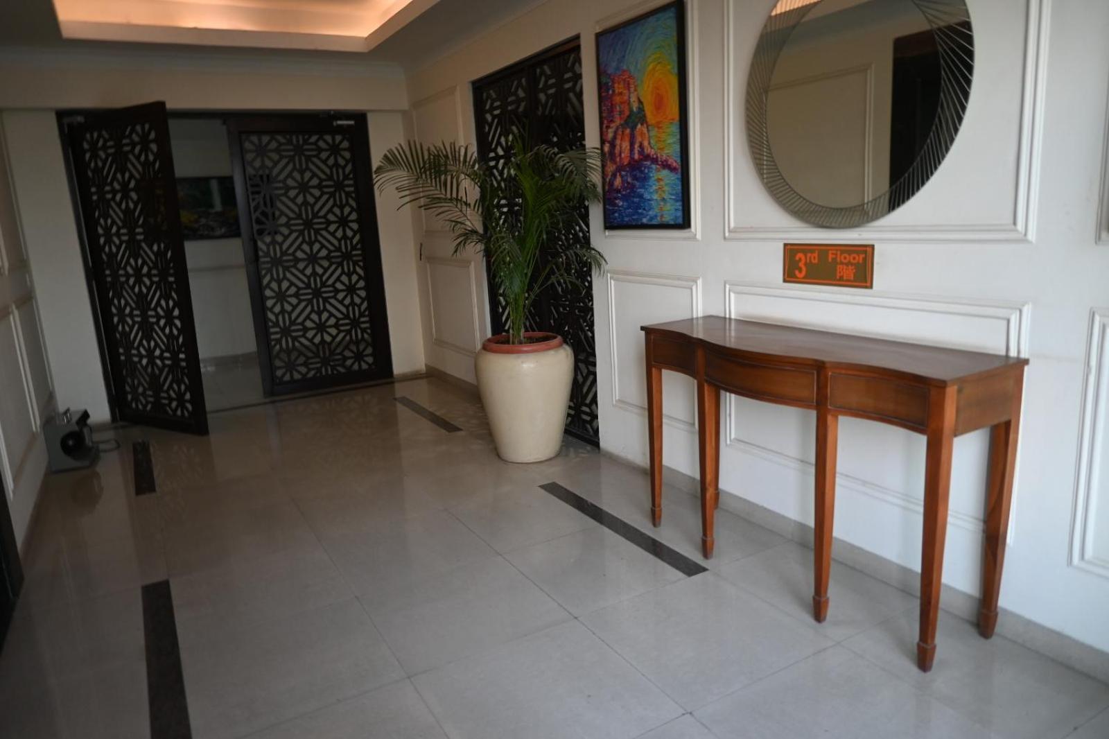 Apartment Luxury Fully Furnished
