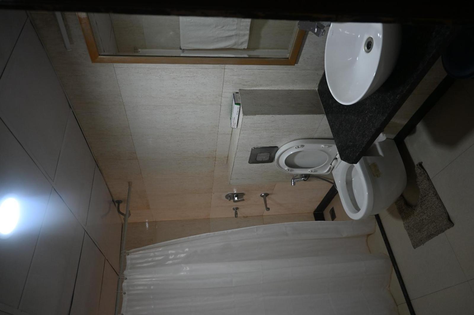 Luxury Fully Furnished Apartment *