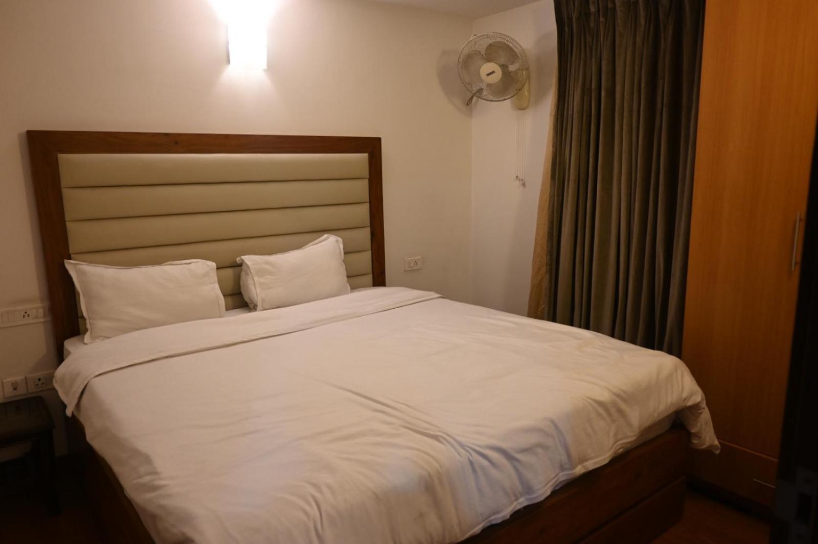 Luxury Fully Furnished Apartment Gurgaon