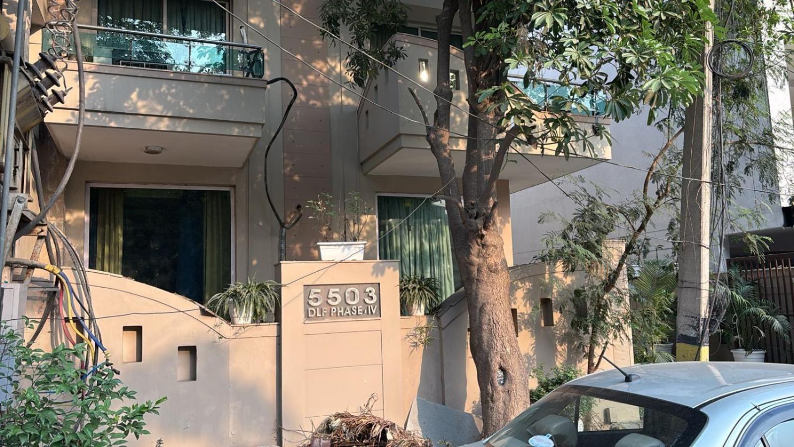 Posh - Golf Course Road 4*