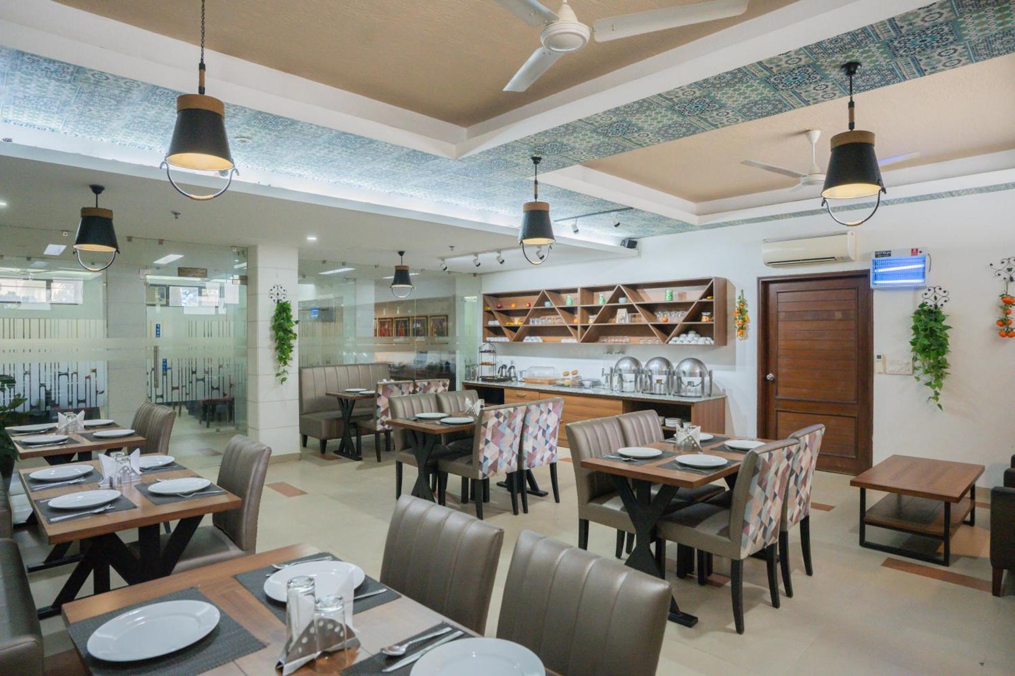 Ahuja Residency Parklane