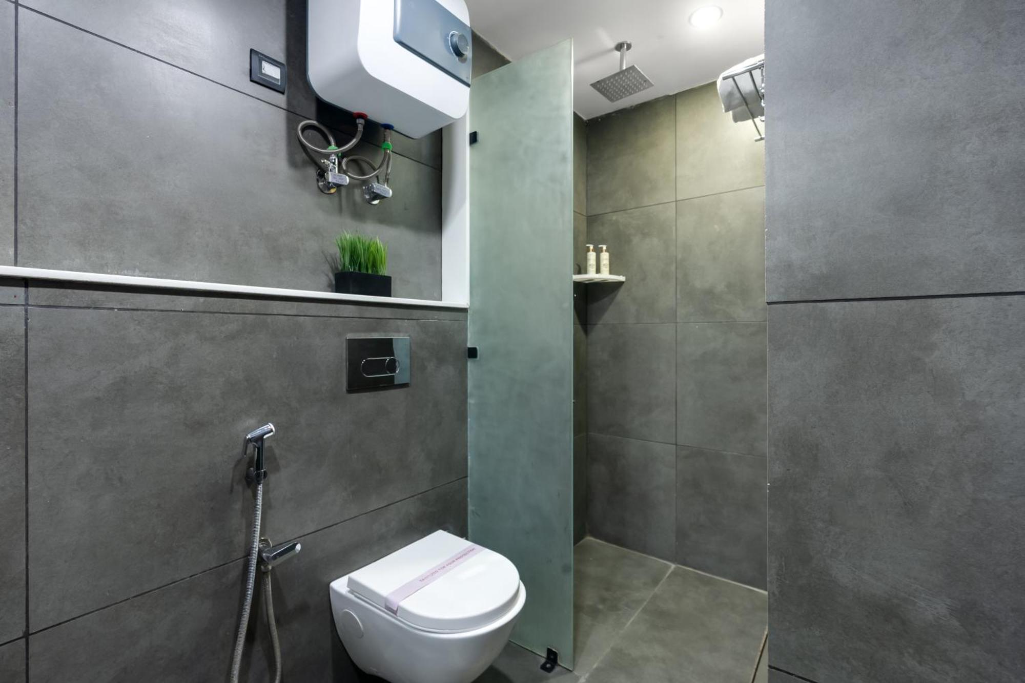 Bedchambers Luxurious Serviced In Apartment *