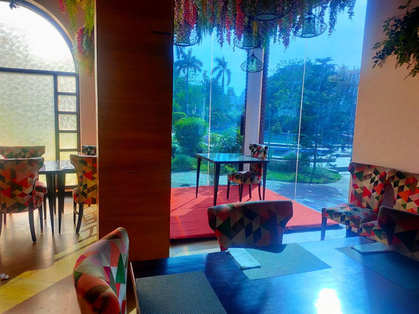 Hotel Goa Country Club Gurgaon