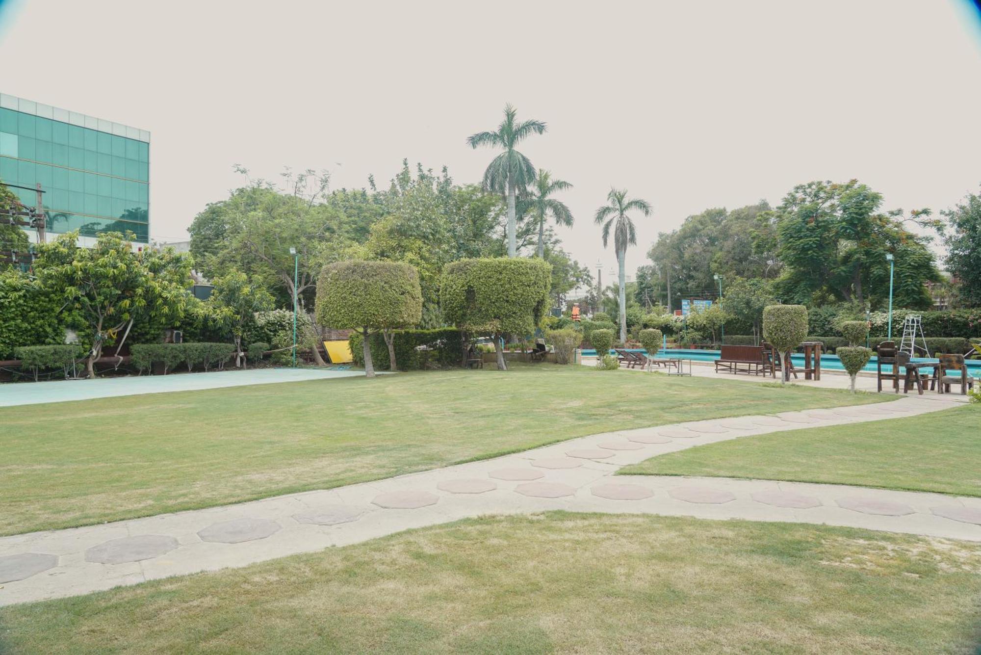Hotel Goa Country Club 4*