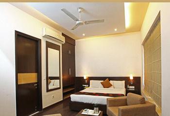Oyo Global Business Park 3*