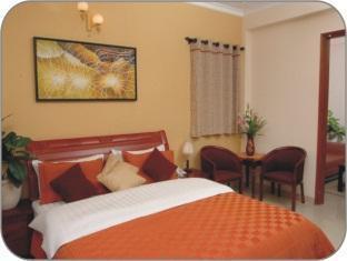 Hotel Tree Greens - Service 4*