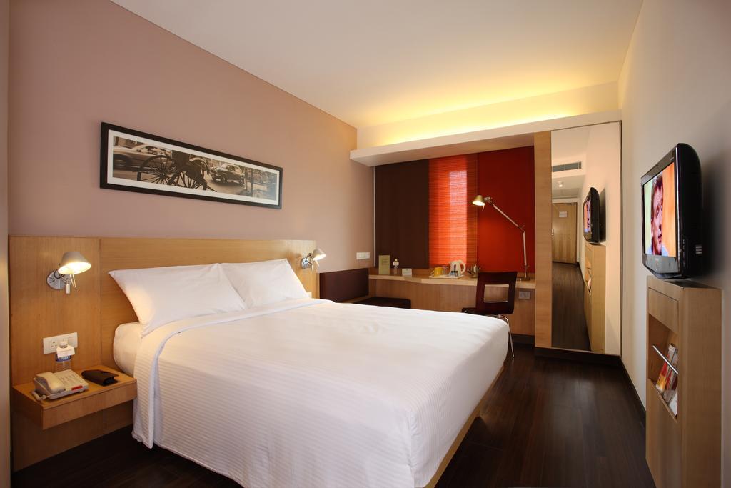 Ibis Golf Course Road - An Accor Brand