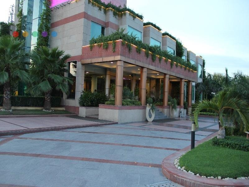 Park Airport Hotel Gurgaon