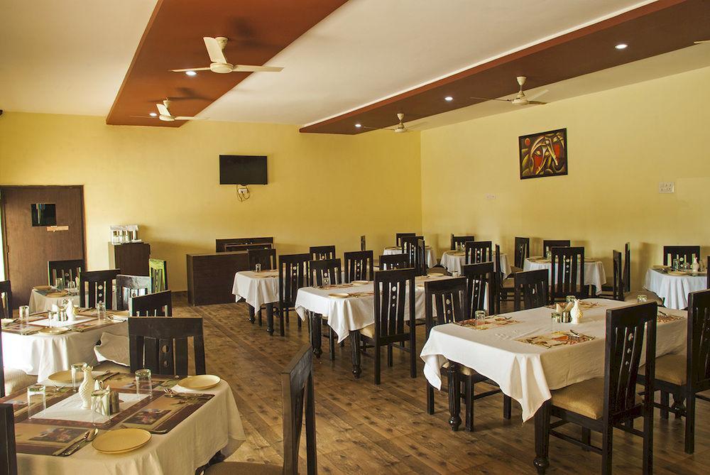 Oyo Imt Chowk Ii 3*