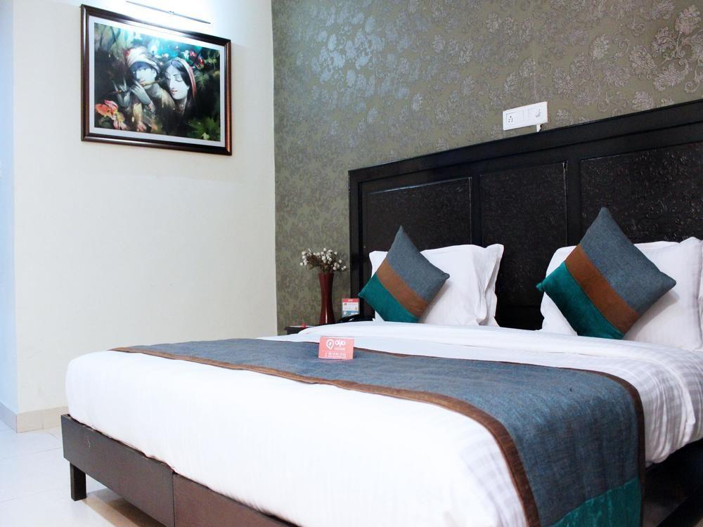 Oyo Imt Chowk Ii 3*