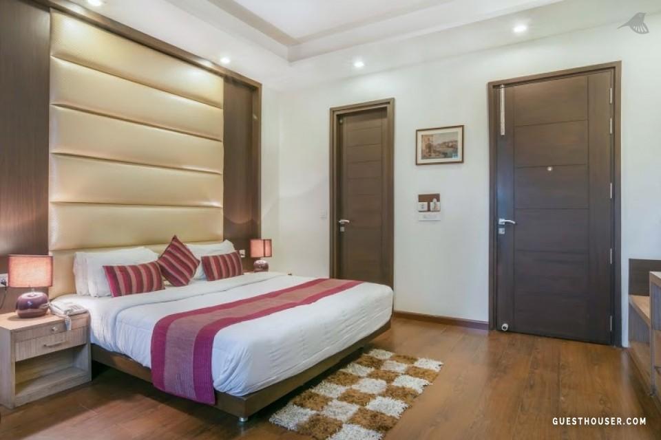 Indiyaah Guest house