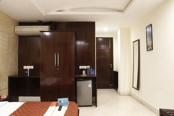 Fabhotel Golf Course Road Hotel 3*