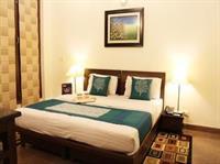 Oyo Premium Sushant Lok 2 Gurgaon