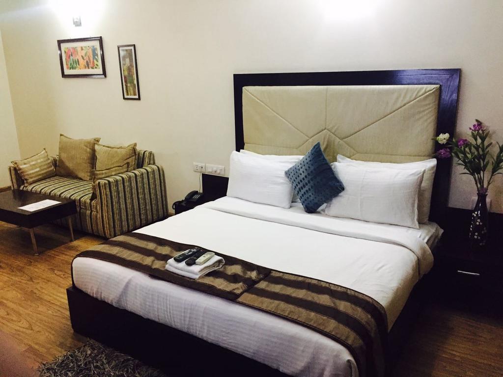 Hotel Amazone Residency