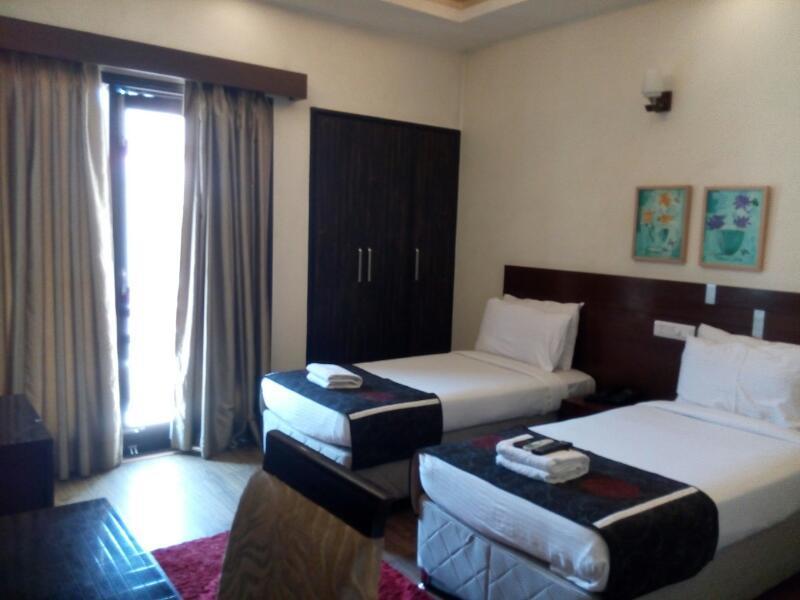 Amazone Residency Hotel Gurgaon
