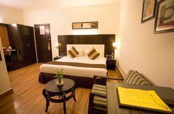Crossroads 3* Gurgaon