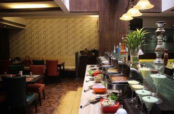 Hotel Crossroads Gurgaon