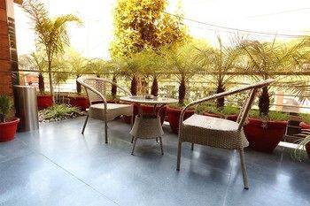 Crossroads Hotel Gurgaon