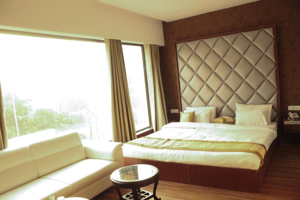 Corporate Prime-huda Centre Guest house Gurgaon