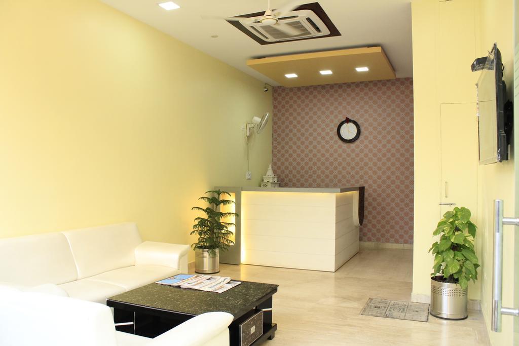 Corporate Prime-huda Centre 3* Gurgaon