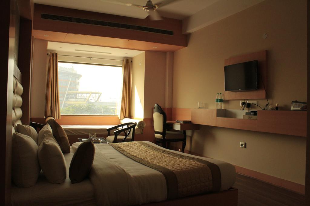 Corporate Prime-huda Centre Guest house Gurgaon