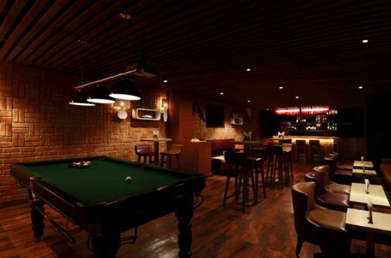 Hotel Lemon Tree Premier Center
