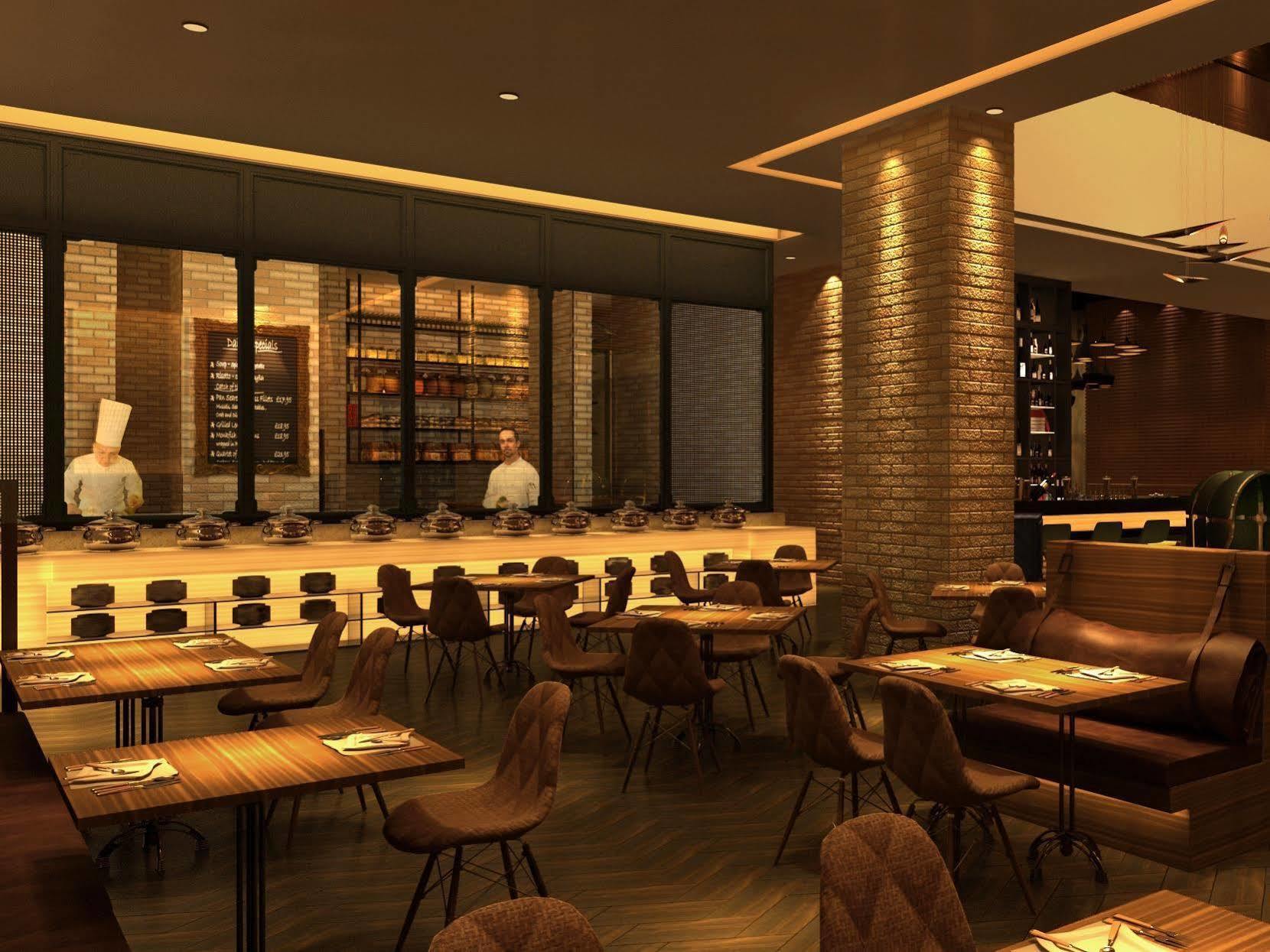 Hotel Lemon Tree Premier Center Gurgaon