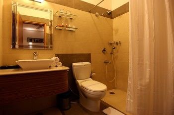 Crossroads Hotel Gurgaon