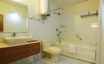 Crossroads 3* Gurgaon