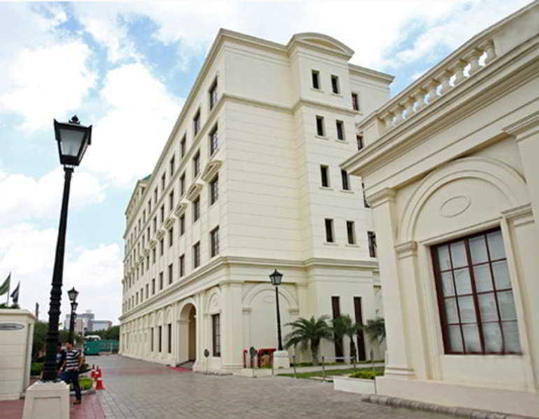Hotel Club Phase Iii