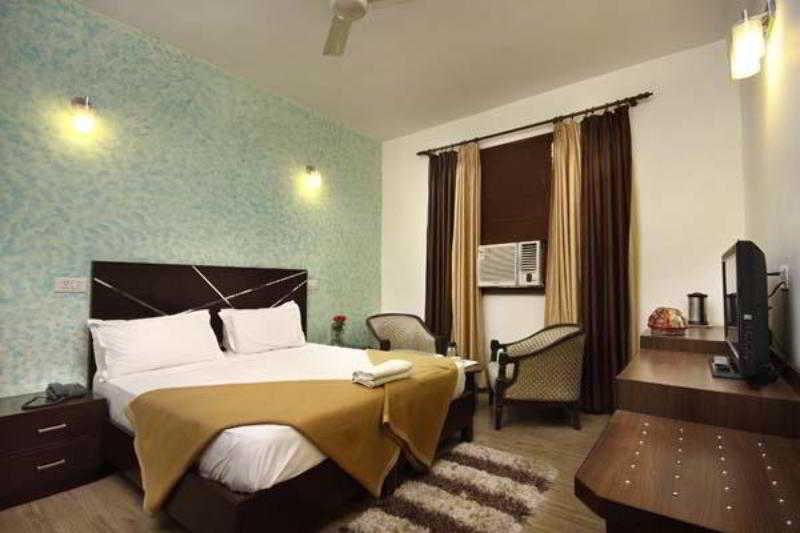 Mandakini Destination Gurgaon
