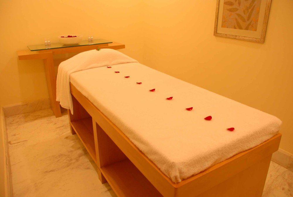 Hotel Dia Park Premier Gurgaon
