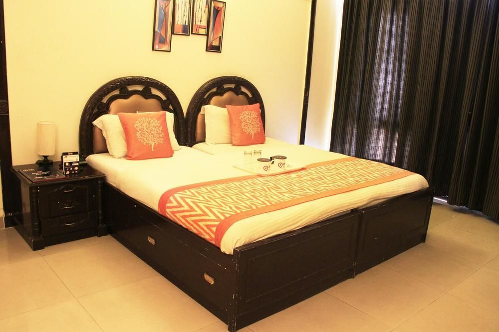 Oyo Near Mg Road Near Aravali Biodiversity Park 3*