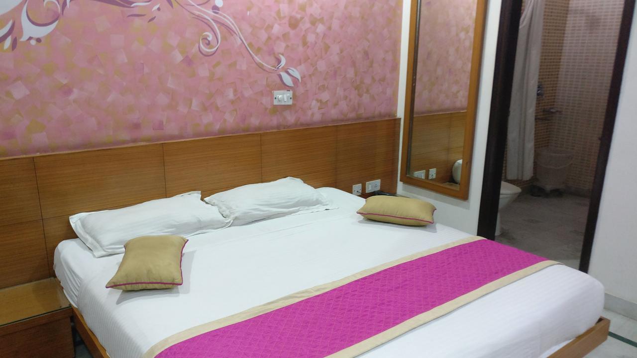 Anand Bed & Breakfast 3*
