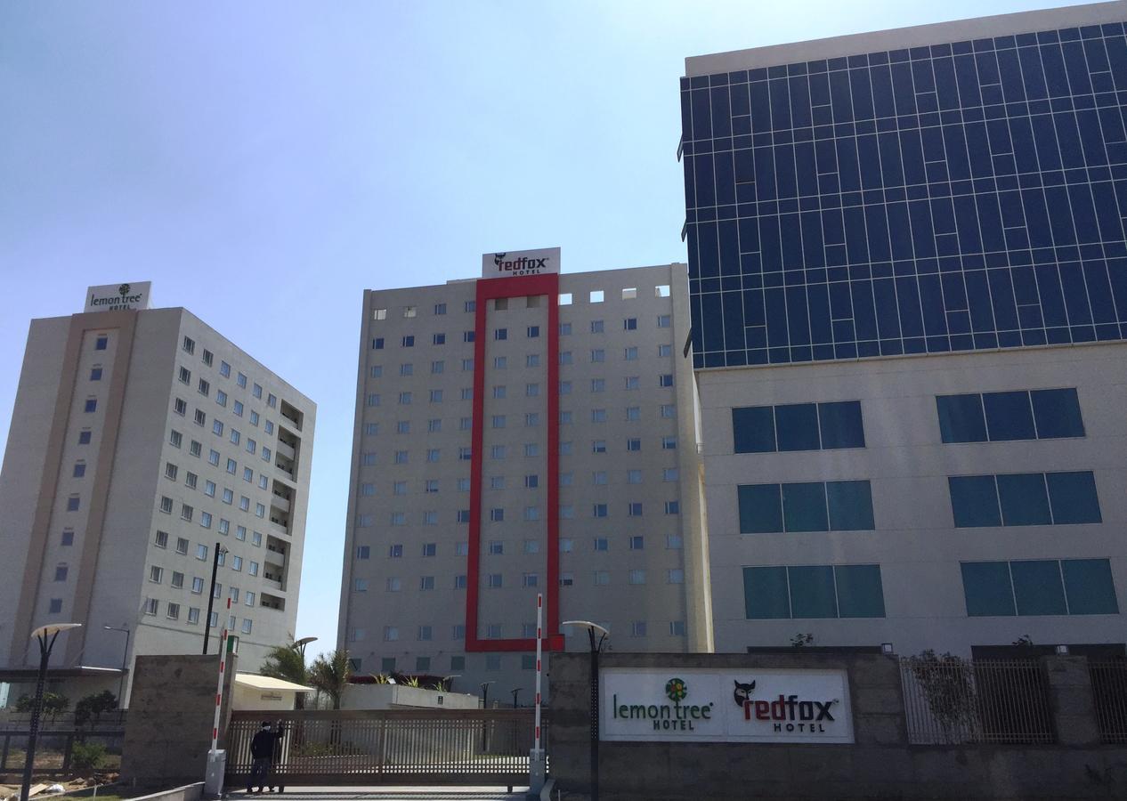 Lemon Tree Hotel, Sector 60, Gurugram Hotel Gurgaon