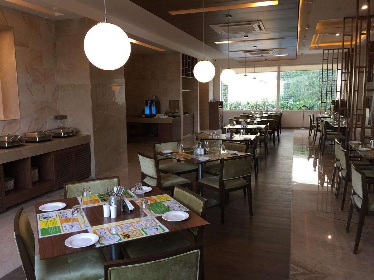 Lemon Tree Hotel, Sector 60, Gurugram Hotel Gurgaon