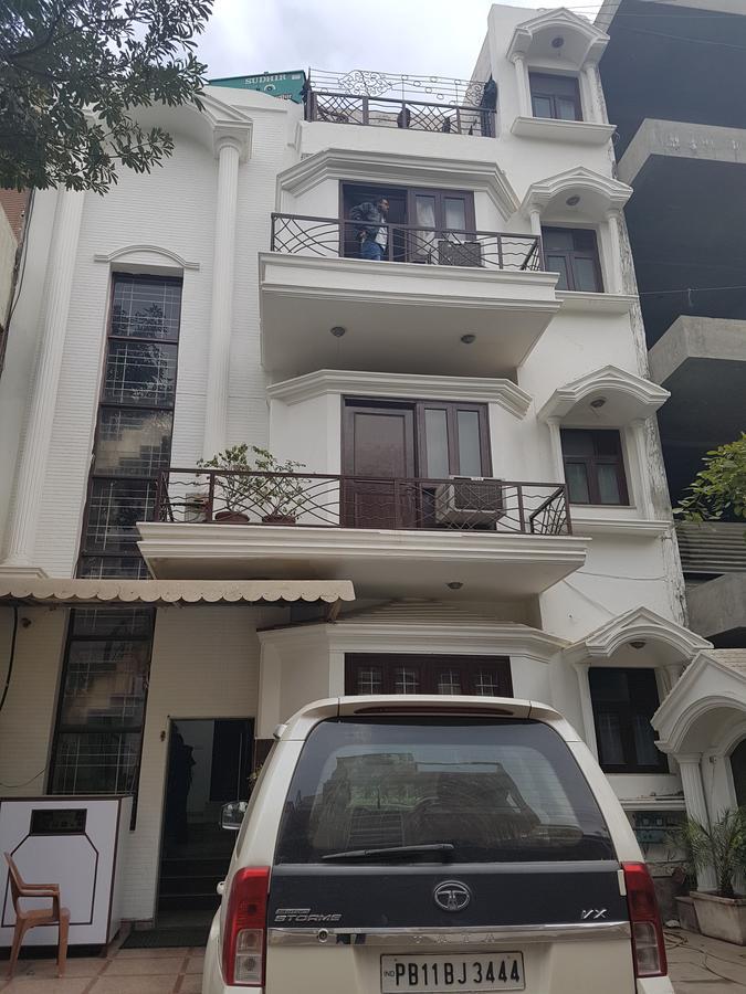 Guest house The Imperial Gurgaon