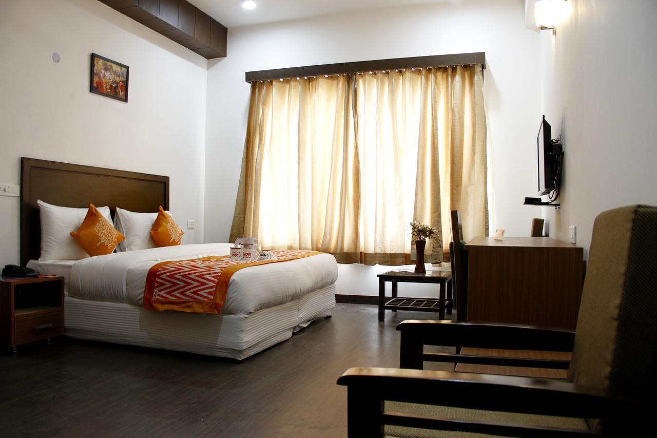Hotel Mavens House Artemis Hospital Road Gurgaon