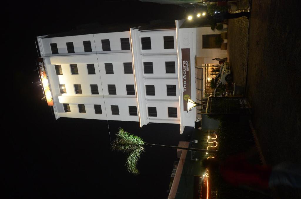 The Acura, Bmk Hotel Gurgaon