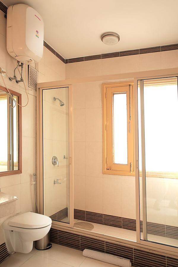 Ahuja Residency Cyber City I 3*