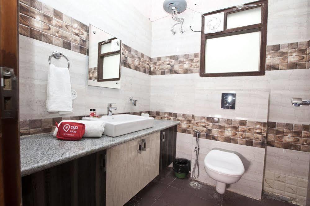 Hotel Oyo Huda Center Market
