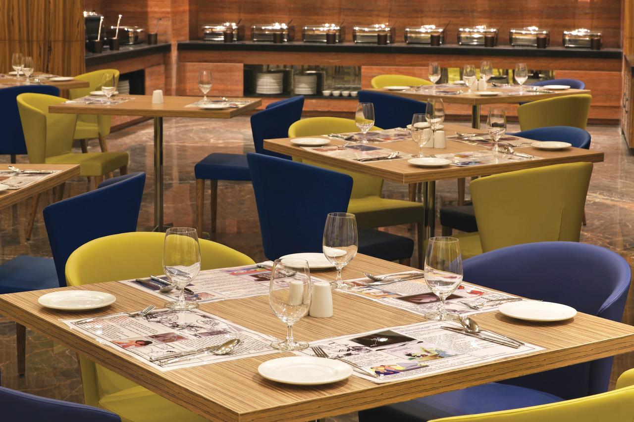 Lemon Tree Hotel, Sector 68, Sohna Road, Gurugram 4* Gurgaon