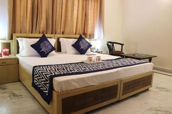 Oyo Near Huda Centre Hotel Gurgaon